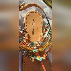 Zigi Soho, bling sandals, size 8